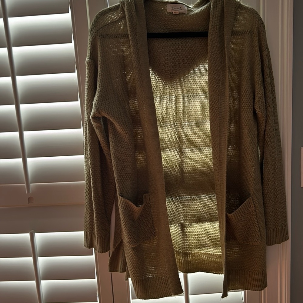 Hooded lightweight cardigan